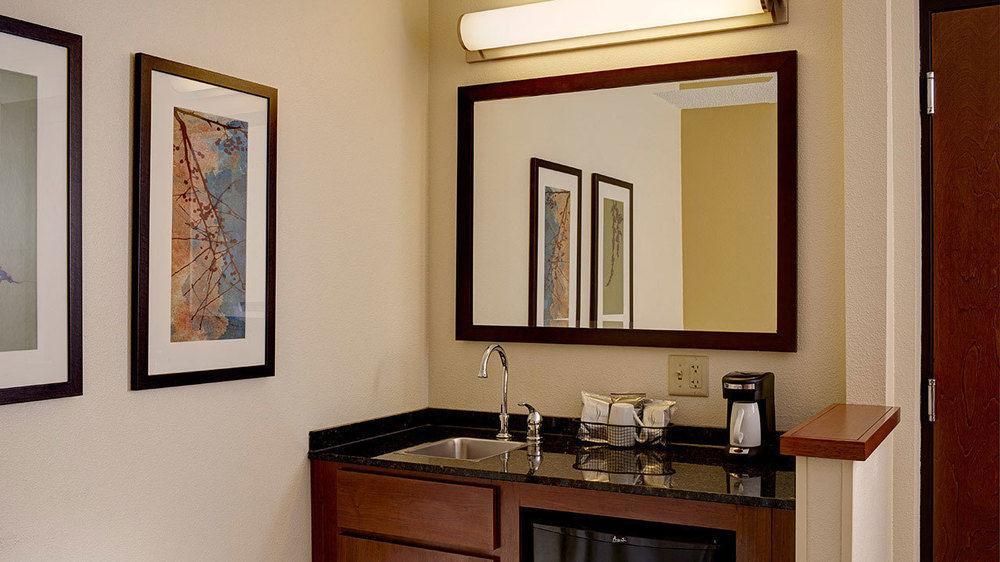 Hyatt Place Milwaukee Airport Экстерьер фото